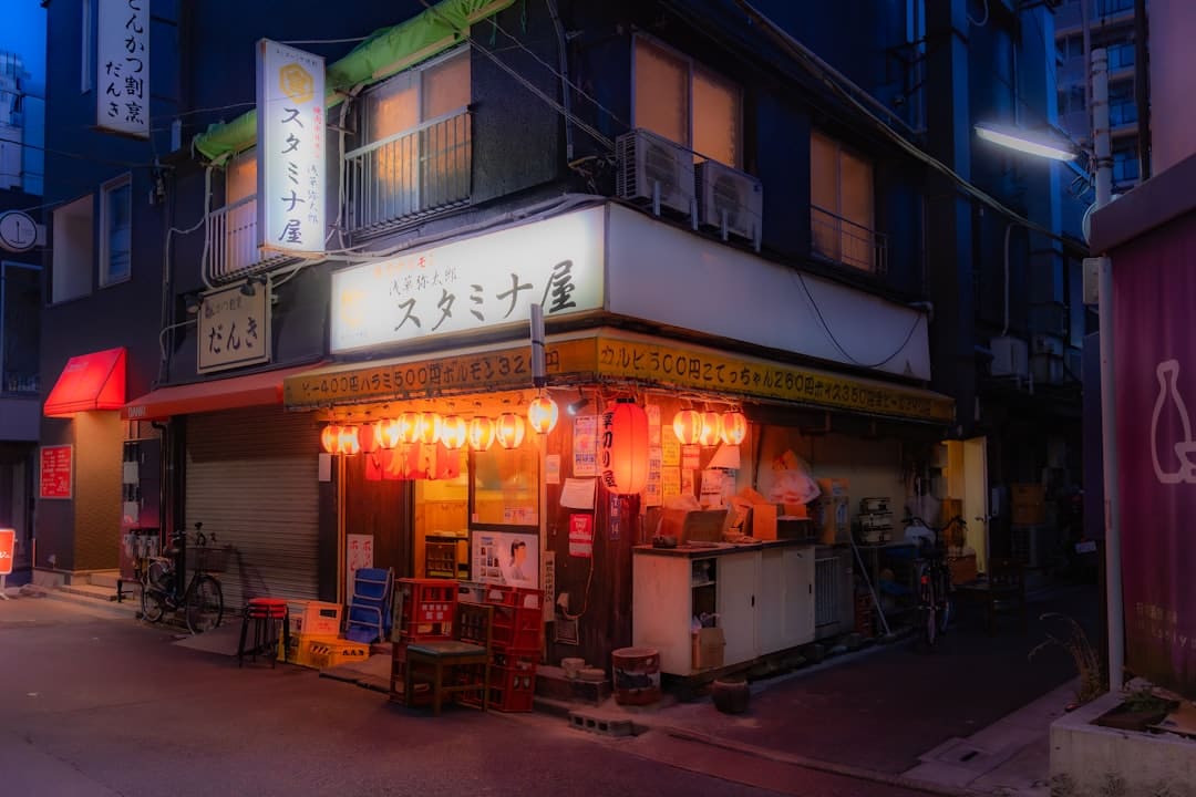 告五人第四张创造专辑《咱们就像那些要命的傻瓜》走进歌迷心中 回归Live House巡演